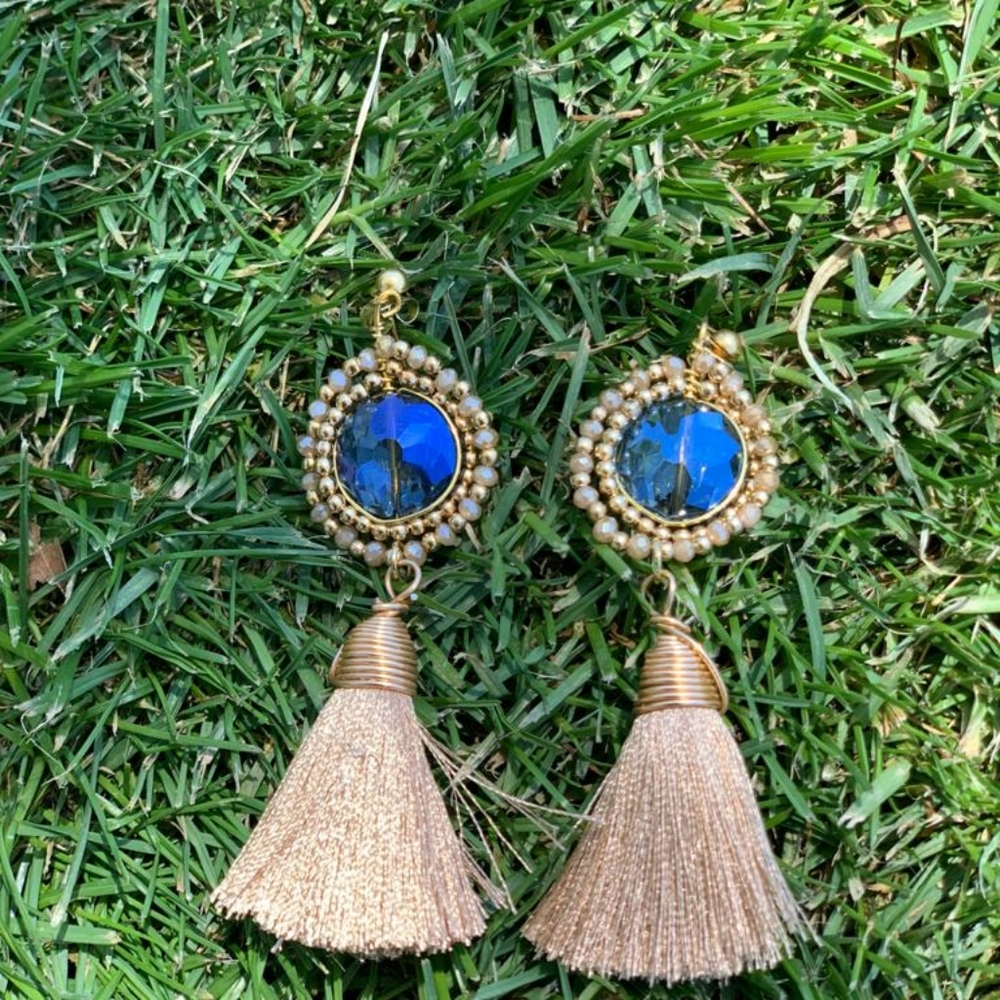 Tassel earrings, aretes artesanales